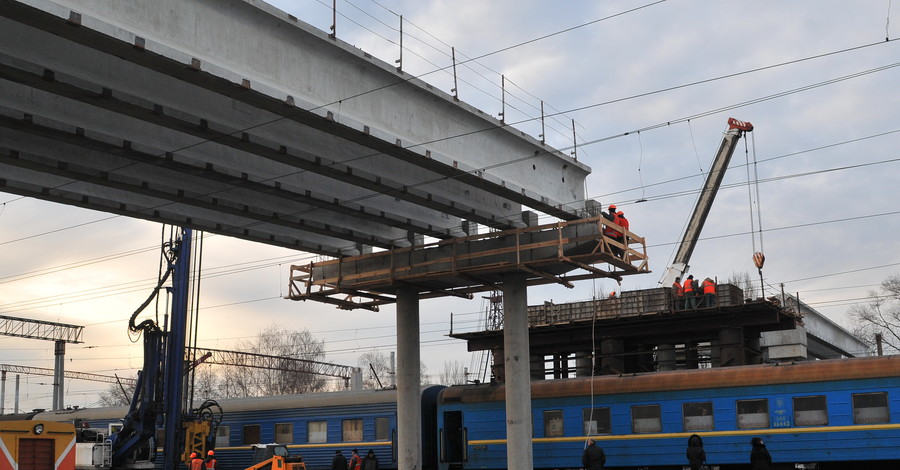В Донецке закрывают железнодорожный вокзал