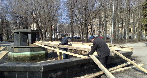 В Донецке расконсервировали последний фонтан
