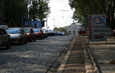 После 9 мая центральную дорогу Донецка закроют на ремонт