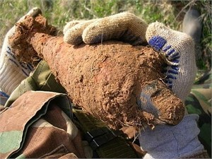 К Дню Победы на полях «созрели» мины 