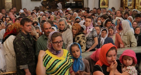 Сегодня в Донецк привезли мощи святой Анастасии Узорешительницы - покровительницы заключенных