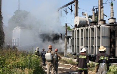В Донецке горела трансформаторная подстанция
