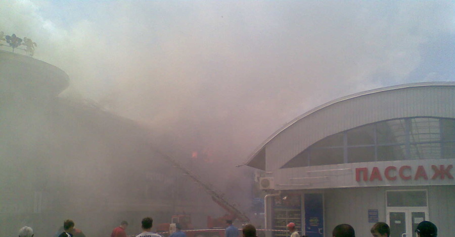 Пожар в центре Макеевке потушен