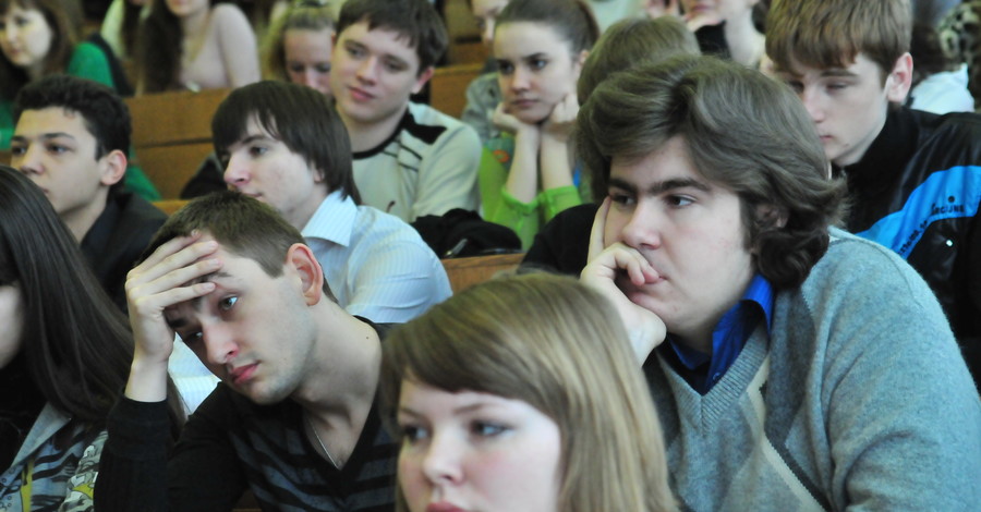 На студентах Донбасса поставили опыт