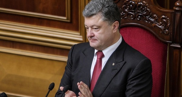 Порошенко обогнал Януковича по падению президентского рейтинга