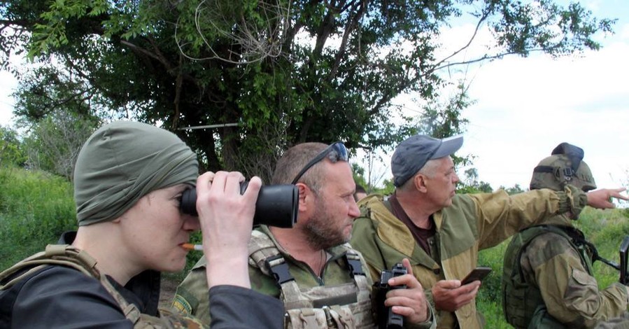Савченко и Ярош под Донецком испытали уникальное оружие