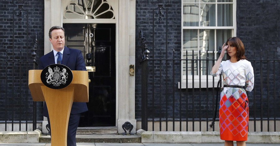 Премьер Великобритании заявил об уходе в отставку