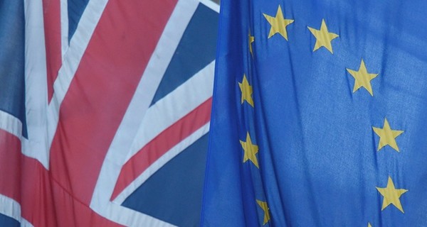Эксперт: От выхода Британии больше пострадает ЕС