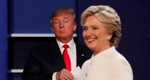 СМИ: Клинтон заказала себе салют в честь победы на выборах 