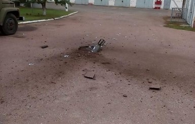 Взрывы в Ичне: в городе упали 12 боеприпасов, разрушены 6 домов