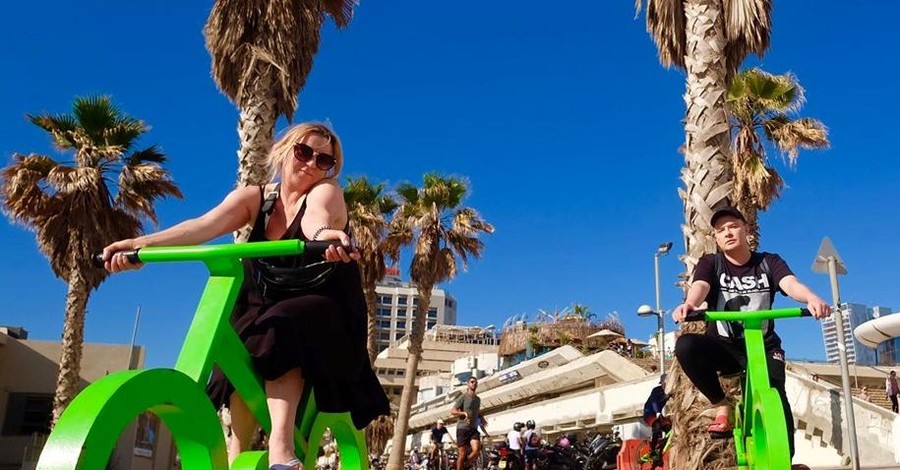 Как Данилко с Инной Белоконь отдыхают в Тель-Авиве