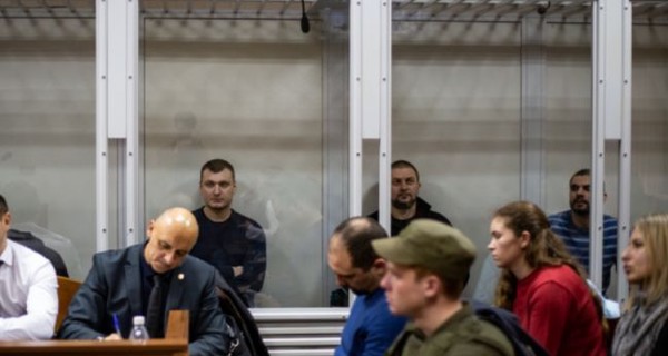 Суд перенес рассмотрение дела экс-беркутовцев, которых подозревают в расстреле 48 активистов Евромайдана