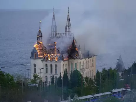 Чим відомий згорілий будинок-замок в Одесі: 
