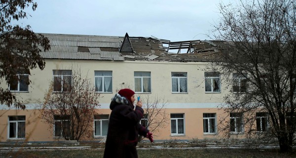 В Донецке закрывают чешское консульство